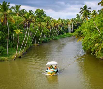 kovalam cabs