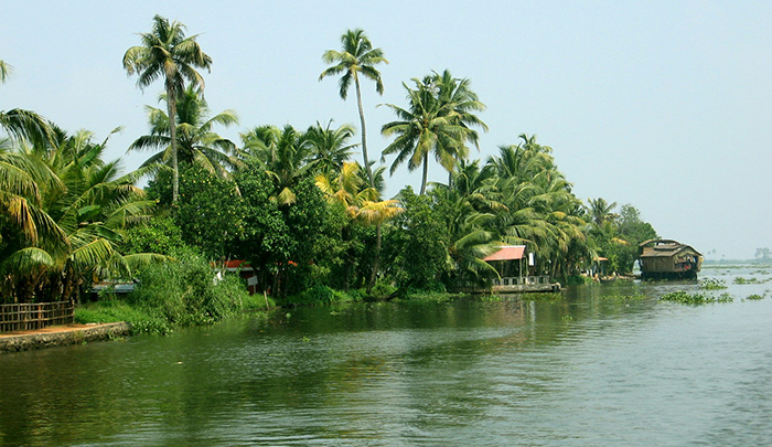 kumarakom cab service