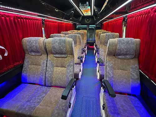 20 seater tempo traveller in kerala